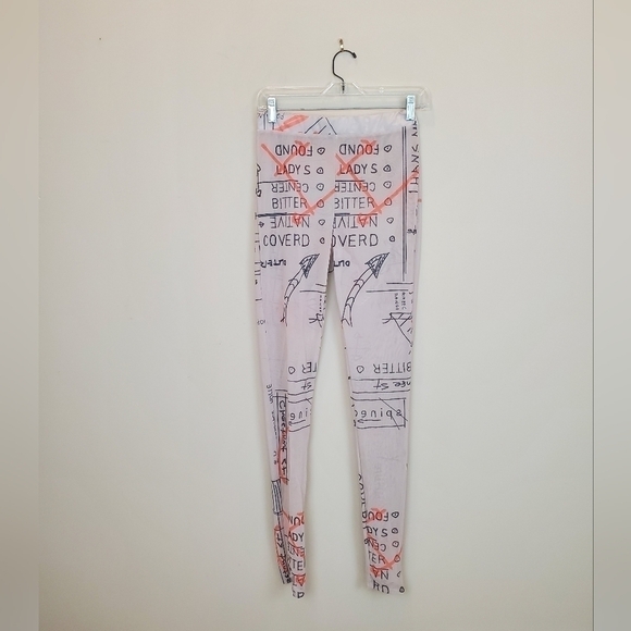 Fashion Nova printed coverup pants Size M - Picture 3 of 11